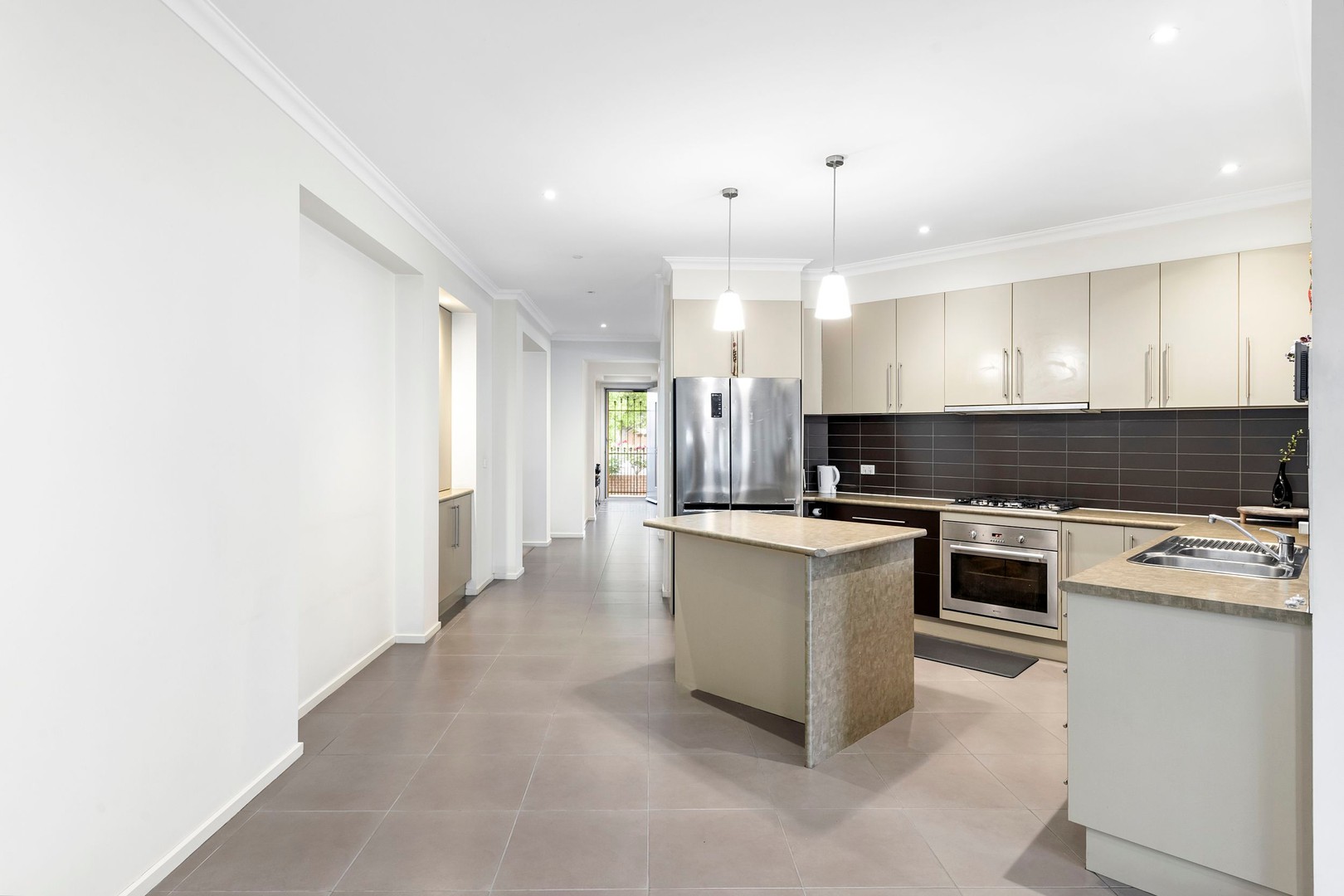 113 Waverley Street, Moonee Ponds, VIC 3039, Moonee Ponds - Thumbnail 4