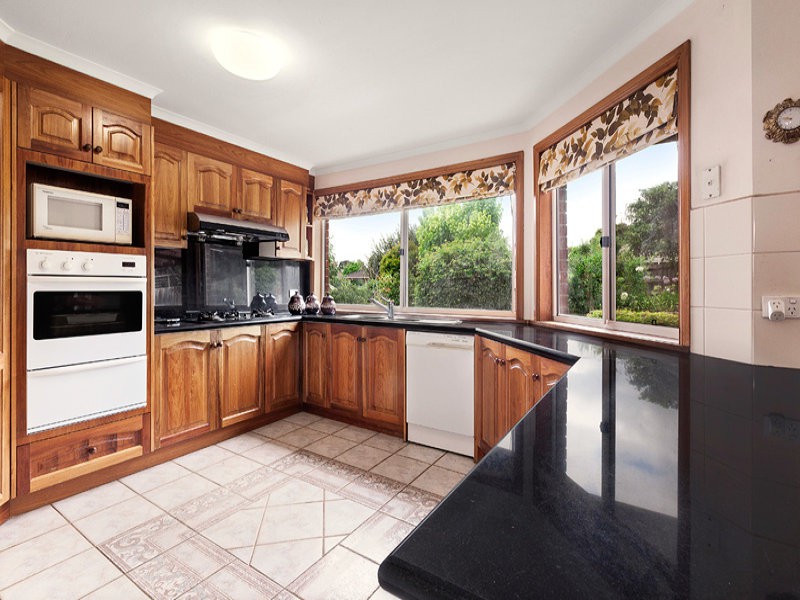 113 Yarra Valley Boulevard, Bulleen, VIC 3105, Bulleen - Thumbnail 2