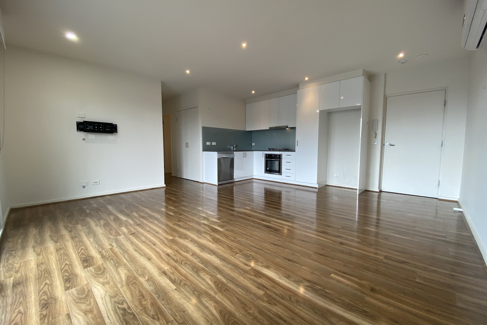 114/15 Pascoe Street, Pascoe Vale, VIC 3044, Pascoe Vale - Thumbnail 3