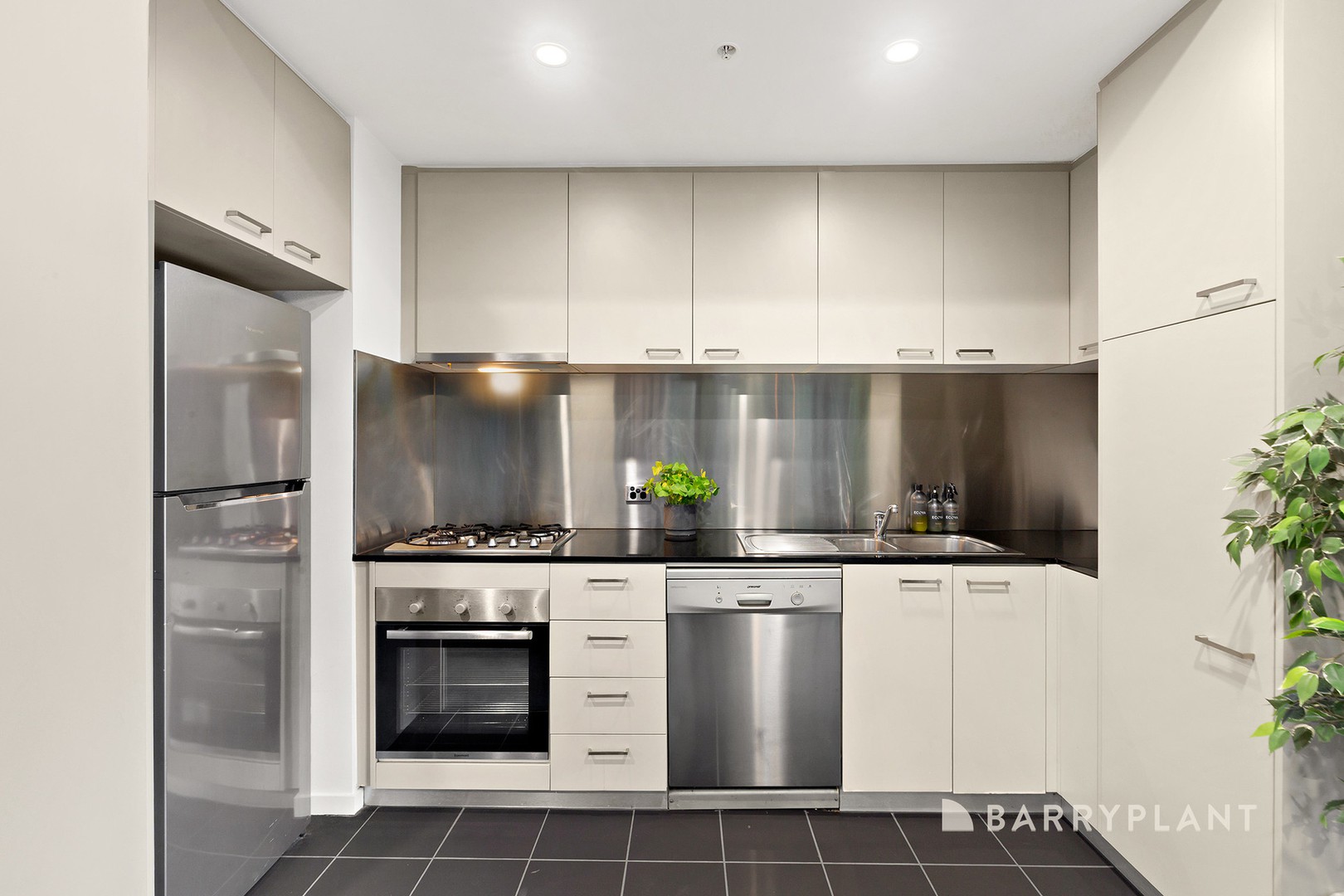 114/19 Rakaia Way, Docklands, VIC 3008, Docklands - Thumbnail 3