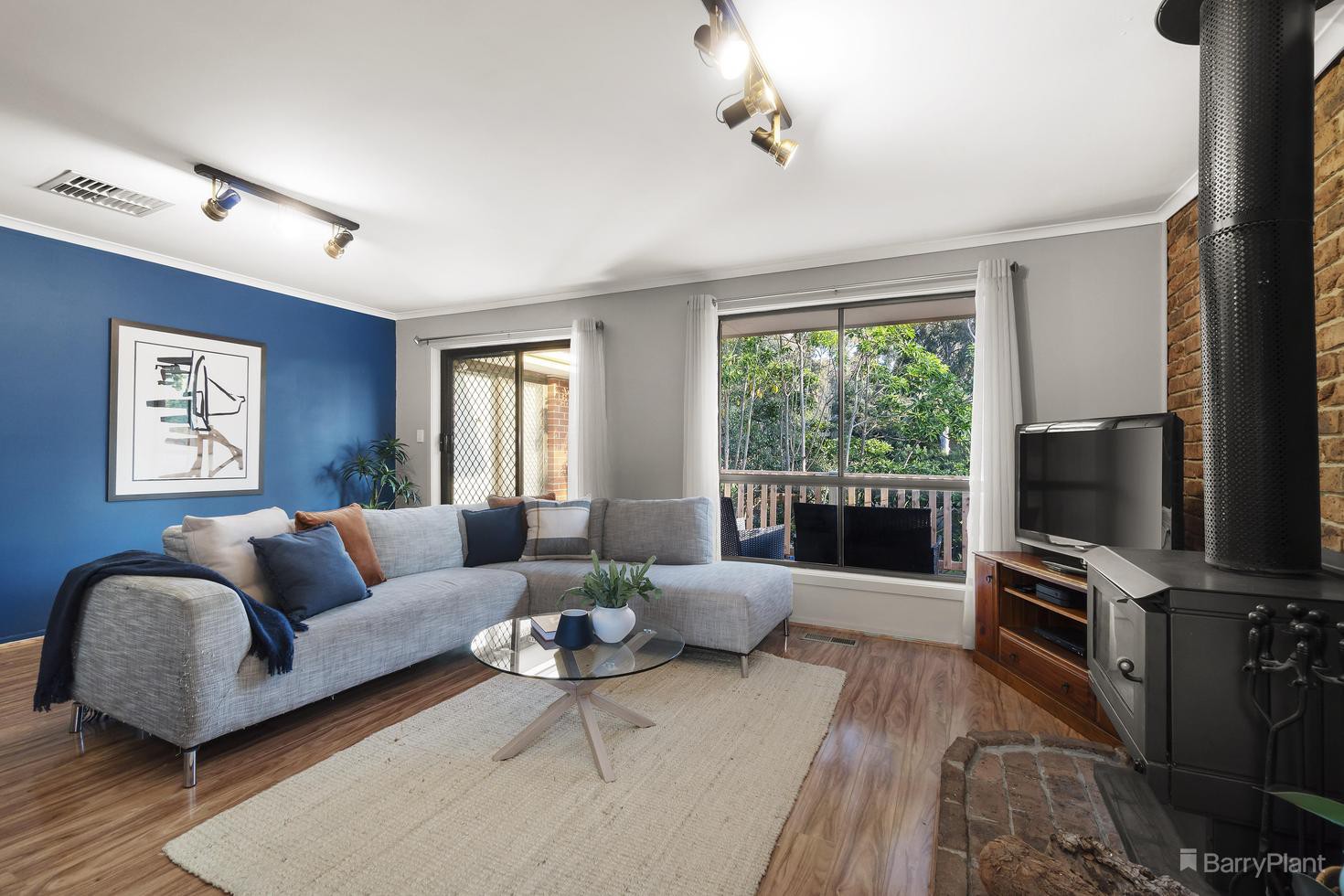 114 Dalton Street, Eltham, VIC 3095, Eltham - Thumbnail 3