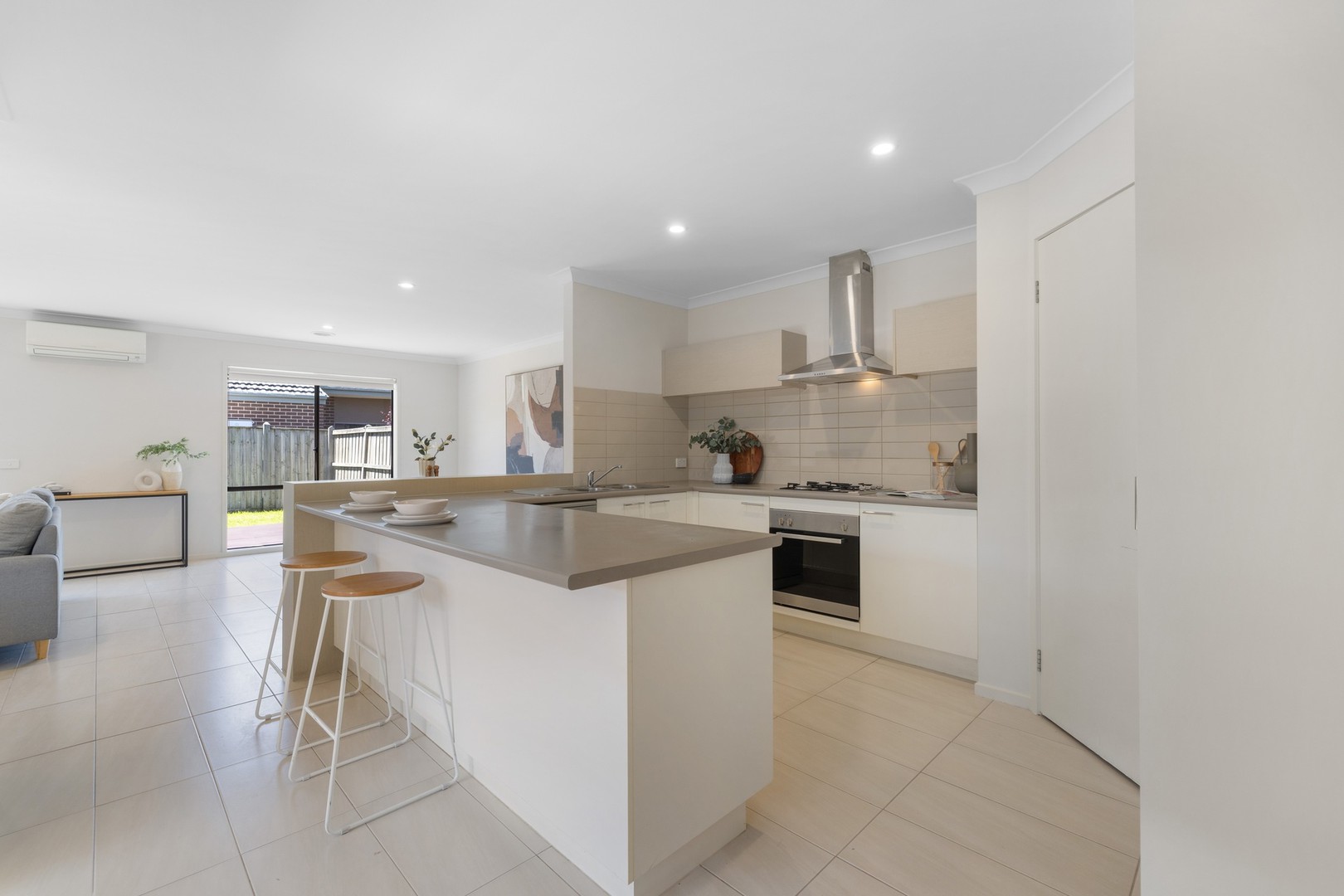 114 Fongeo Drive, Point Cook, VIC 3030 - Thumbnail 2 - 26/11/2025