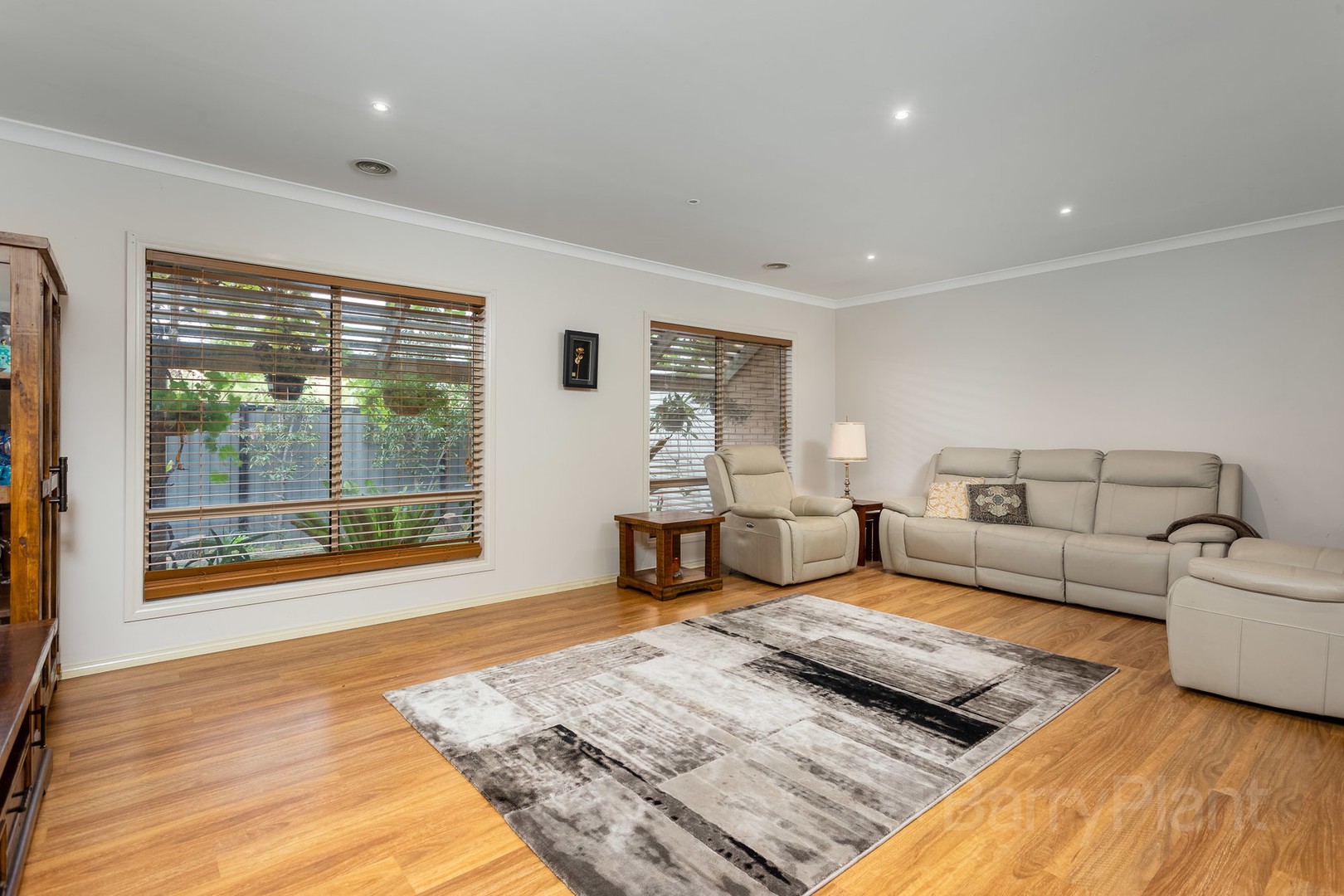 114 Jamieson Way, Point Cook, VIC 3030, Point Cook - Thumbnail 3