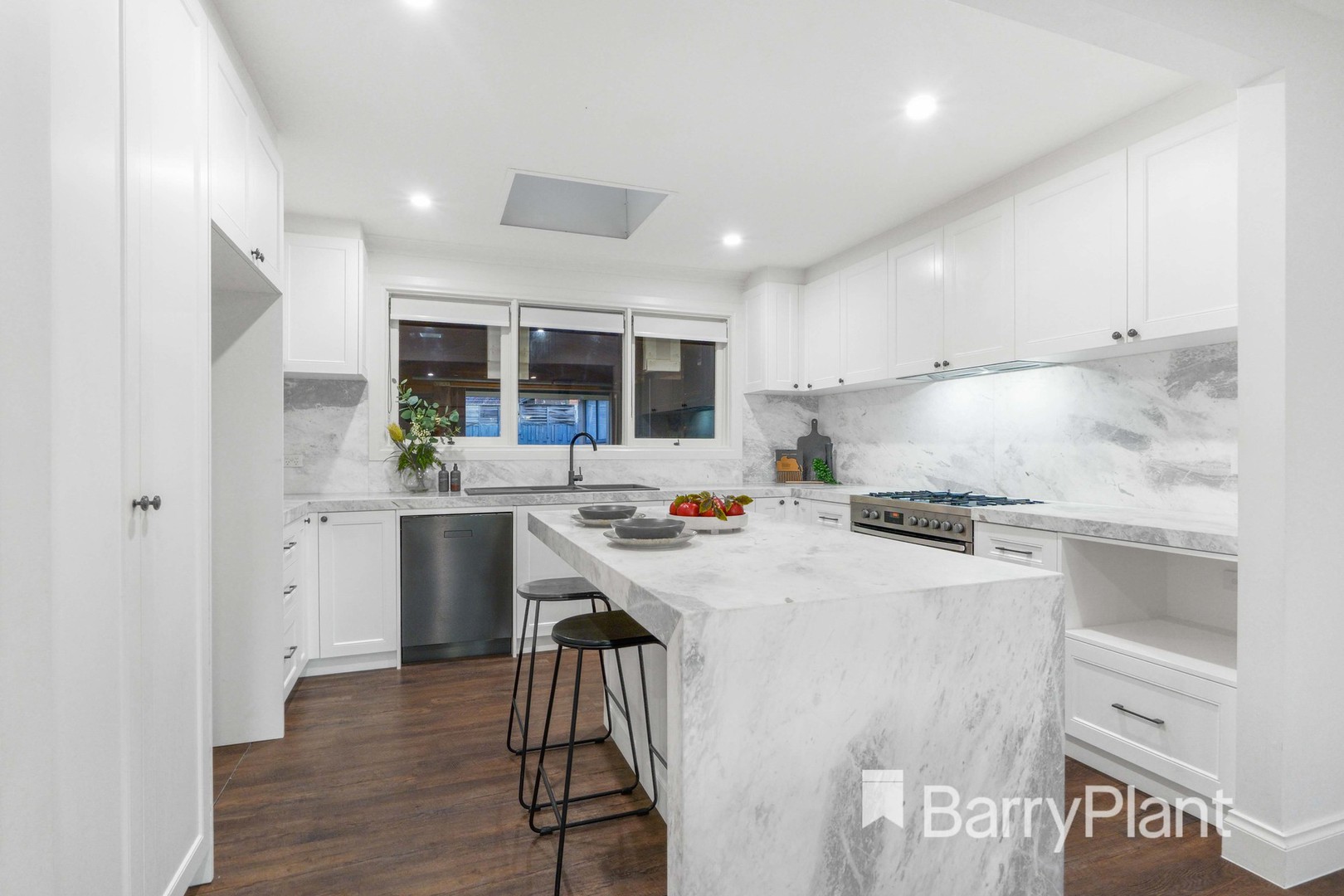114 Millbank Drive, Deer Park, VIC 3023, Deer Park - Thumbnail 3
