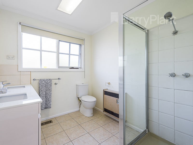 114 O'Connor Road, Knoxfield, VIC 3180, Knoxfield - Thumbnail 8