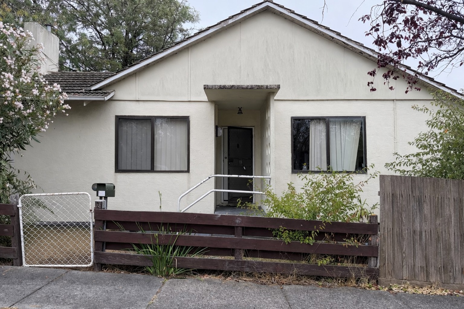 115-117 Gladstone Road, Dandenong North, VIC 3175 - Thumbnail 1 - 12/02/2026