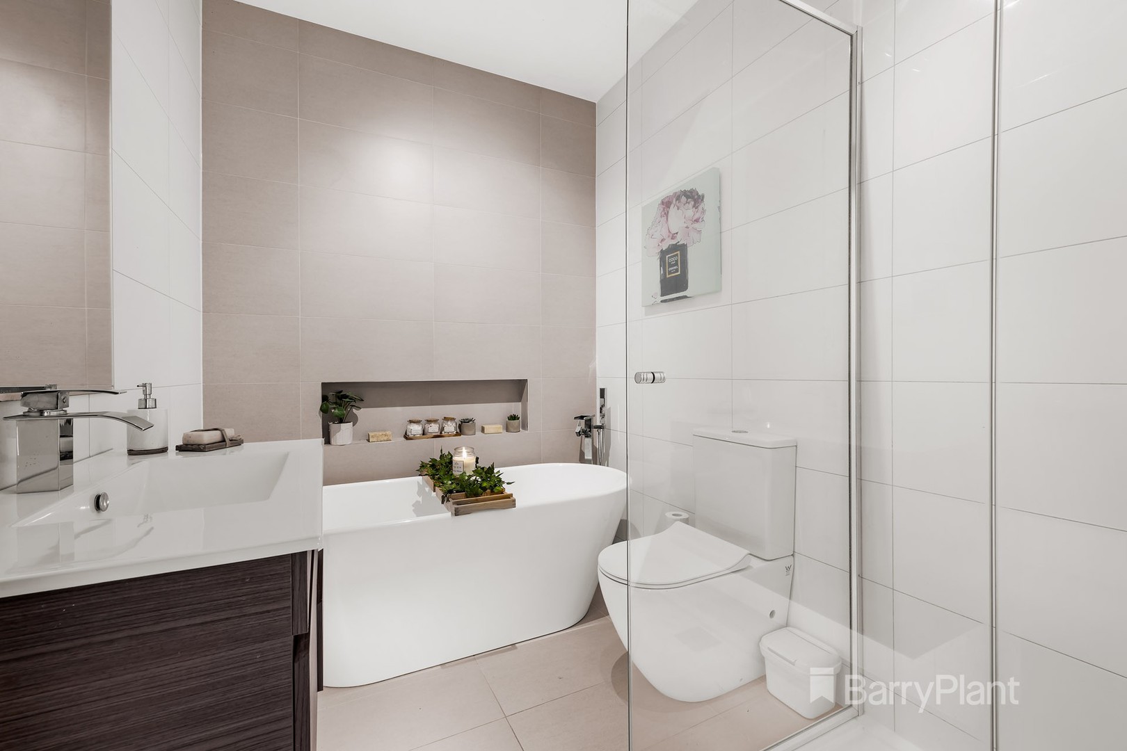 115 Bellevue Avenue, Rosanna, VIC 3084, Rosanna - Thumbnail 3