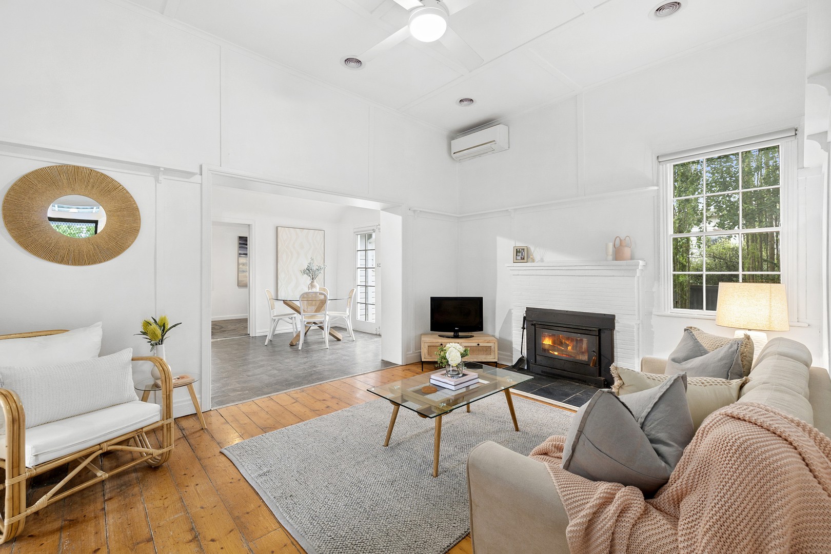 115 Crompton Street, Soldiers Hill, VIC 3350 - Thumbnail 2 - 24/06/2022