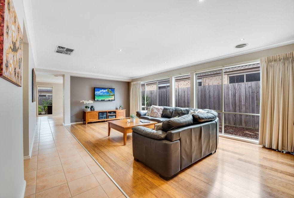 115 The Great Eastern Way, South Morang, VIC 3752 - Thumbnail 2 - 16/10/2023