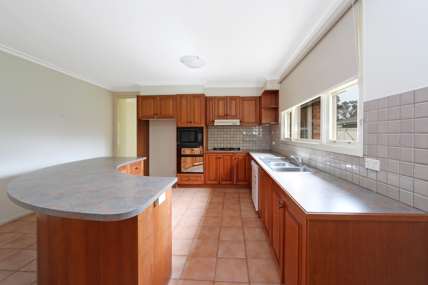 115 Waradgery Drive, Rowville, VIC 3178, Rowville - Thumbnail 4