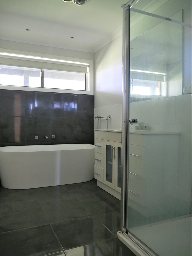 1150 Exford Road, Melton South, VIC 3338, Melton South - Thumbnail 6