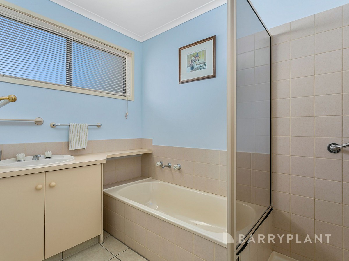 116 Fourth Avenue, Rosebud, VIC 3939, Rosebud - Thumbnail 8