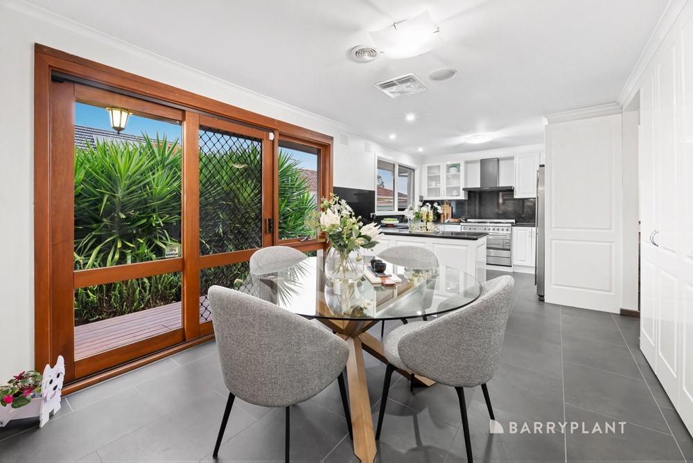 116 Milpera Crescent, Wantirna, VIC 3152, Wantirna - Thumbnail 4