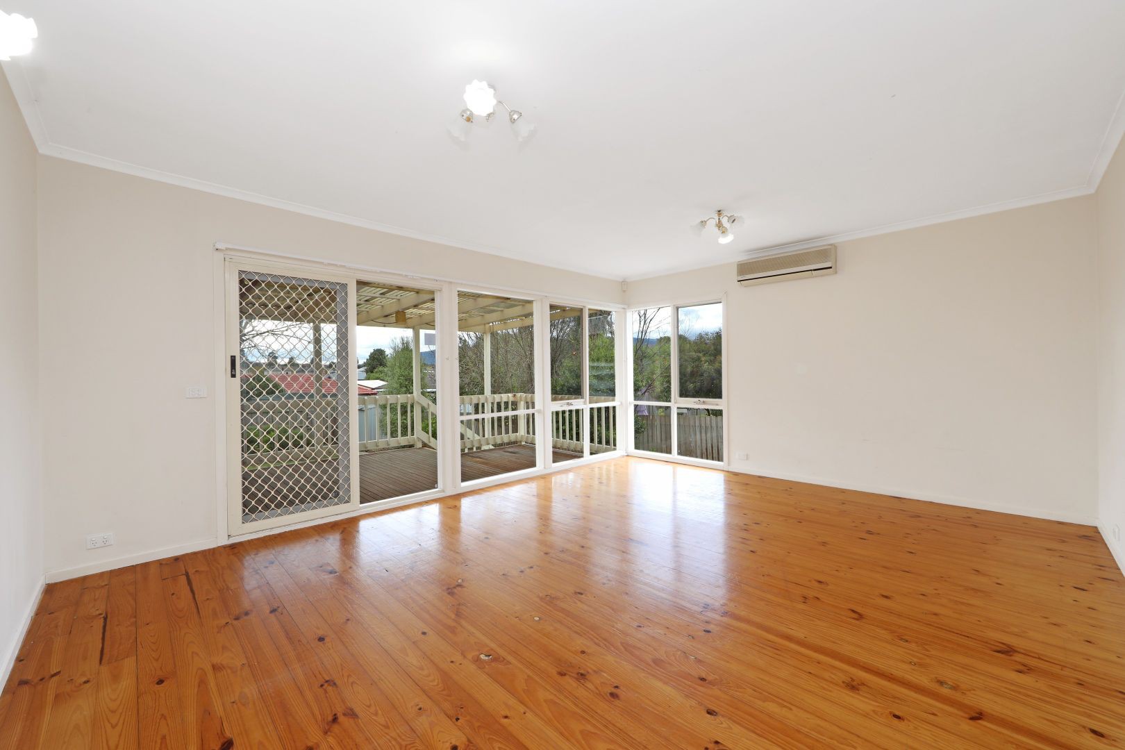 116 Murrindal Drive, Rowville, VIC 3178, Rowville - Thumbnail 5