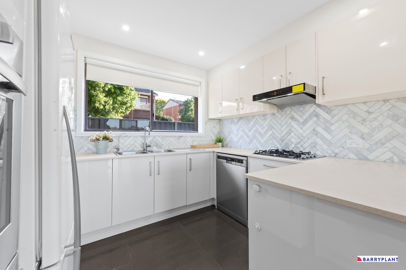 116 Outlook Dr, Dandenong North, VIC 3175, Dandenong North - Thumbnail 6