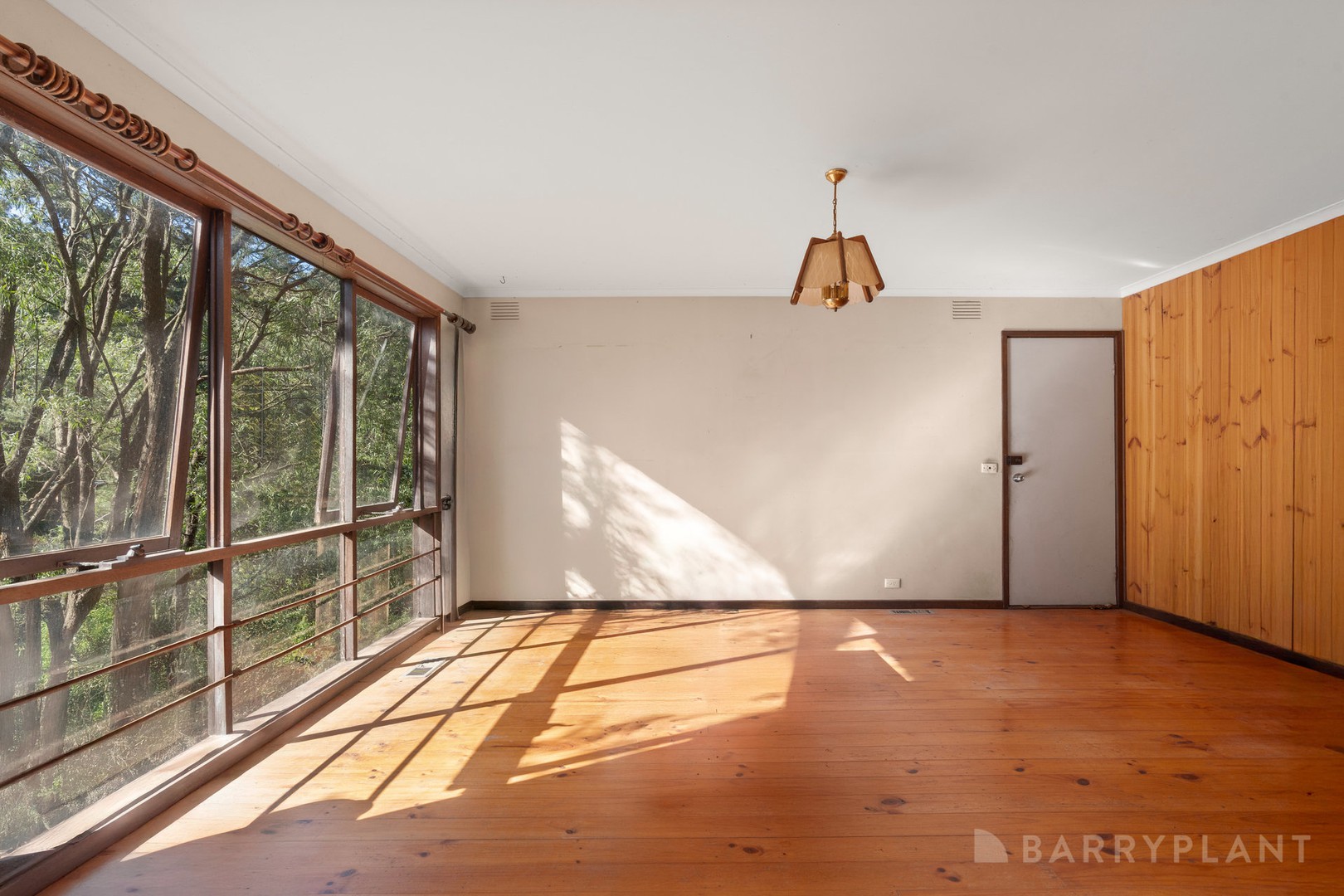 117 Old Belgrave Road, Upwey, VIC 3158, Upwey - Thumbnail 5