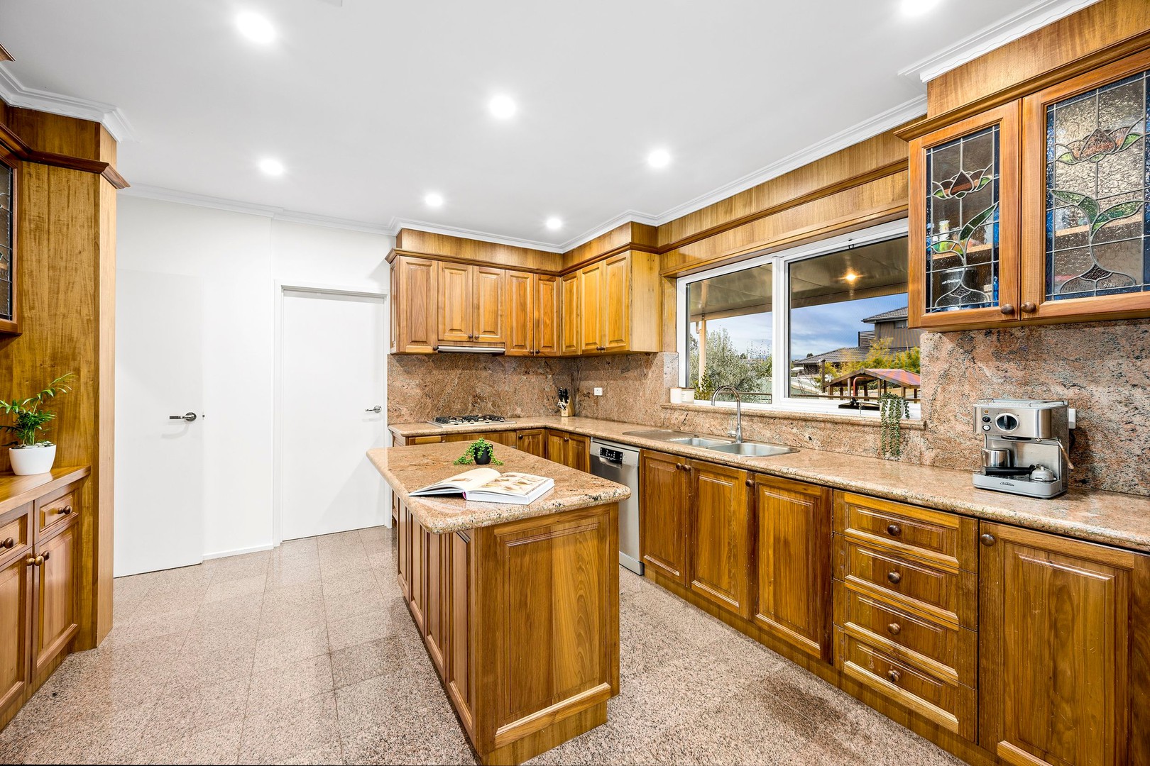 118 Canning Street, Avondale Heights, VIC 3034, Avondale Heights - Thumbnail 7