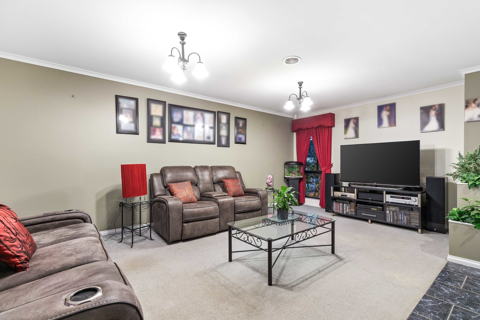 118 Copperfield Drive, Delahey, VIC 3037 - Thumbnail 2 - 18/09/2024