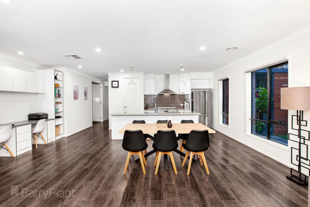 118 Fongeo Drive, Point Cook, VIC 3030, Point Cook - Thumbnail 5