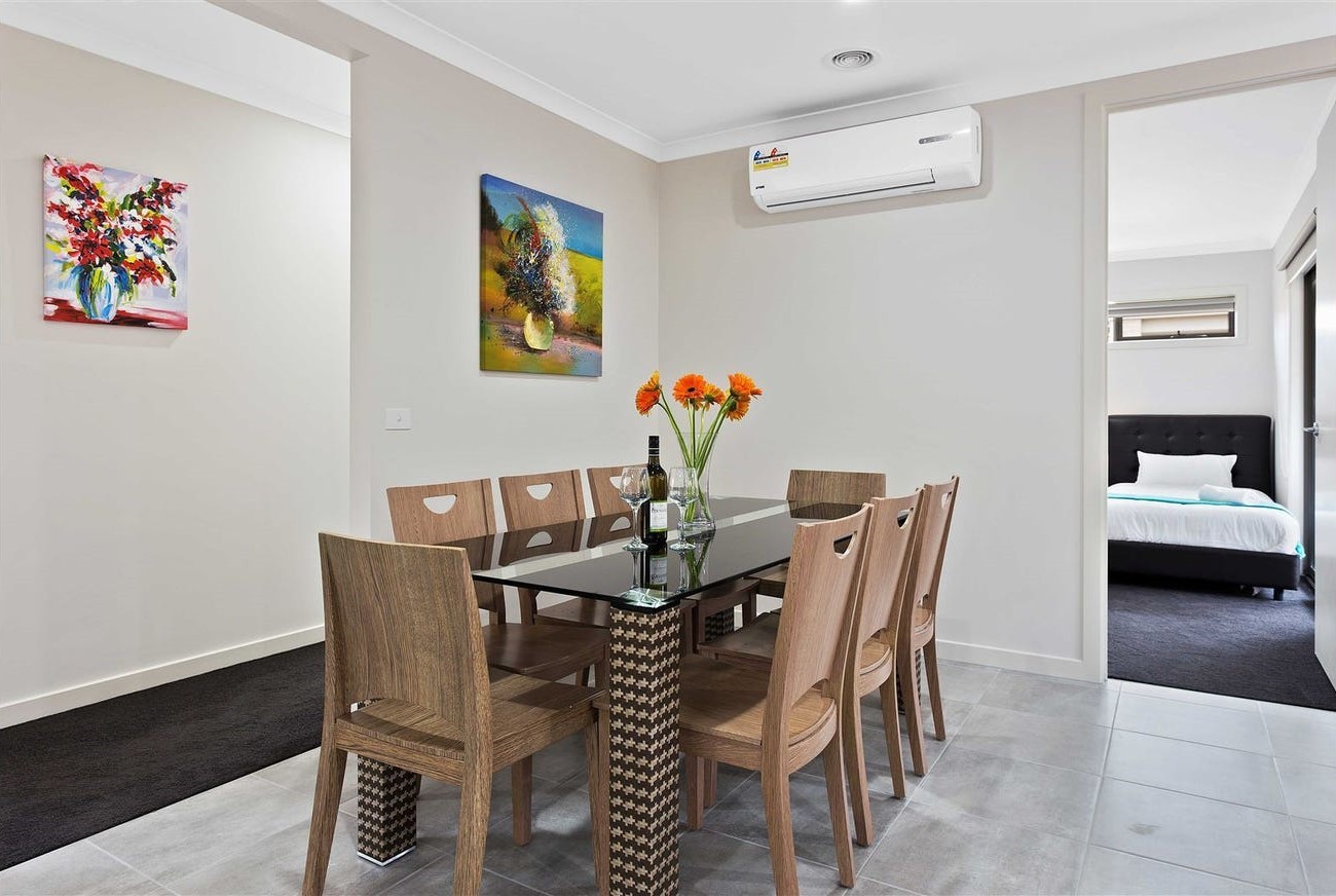 118 Grassbird Drive, Point Cook, VIC 3030, Point Cook - Thumbnail 5