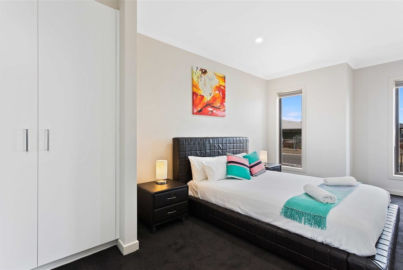 118 Grassbird Drive, Point Cook, VIC 3030, Point Cook - Thumbnail 6
