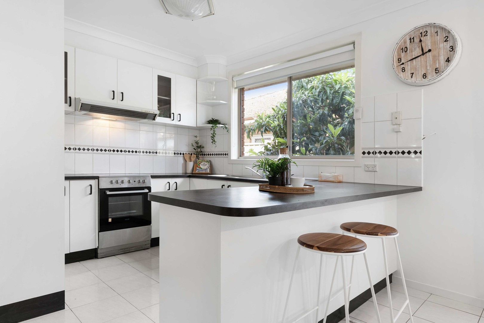 118 Lady Nelson Way, Taylors Lakes, VIC 3038, Taylors Lakes - Thumbnail 4