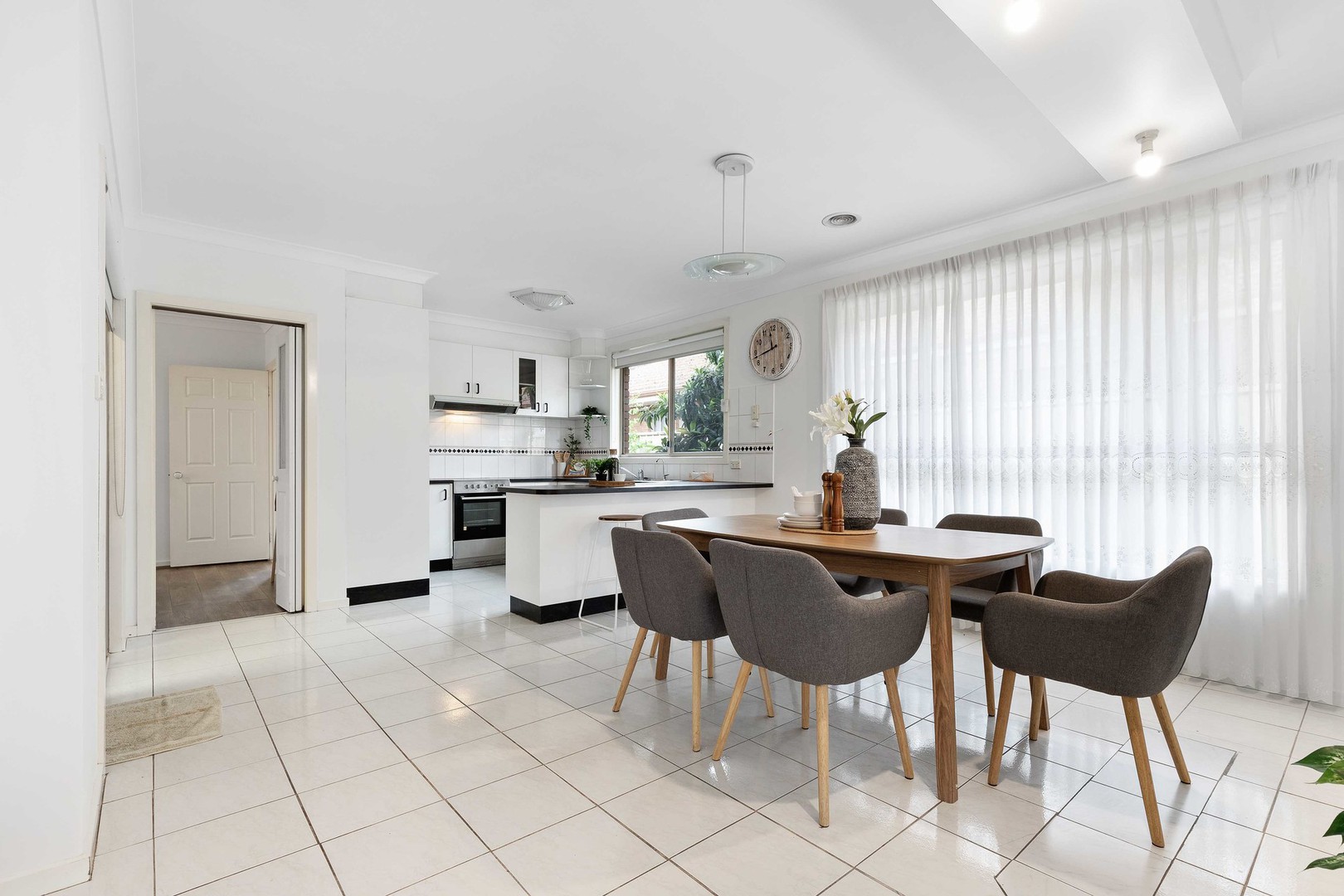 118 Lady Nelson Way, Taylors Lakes, VIC 3038, Taylors Lakes - Thumbnail 6