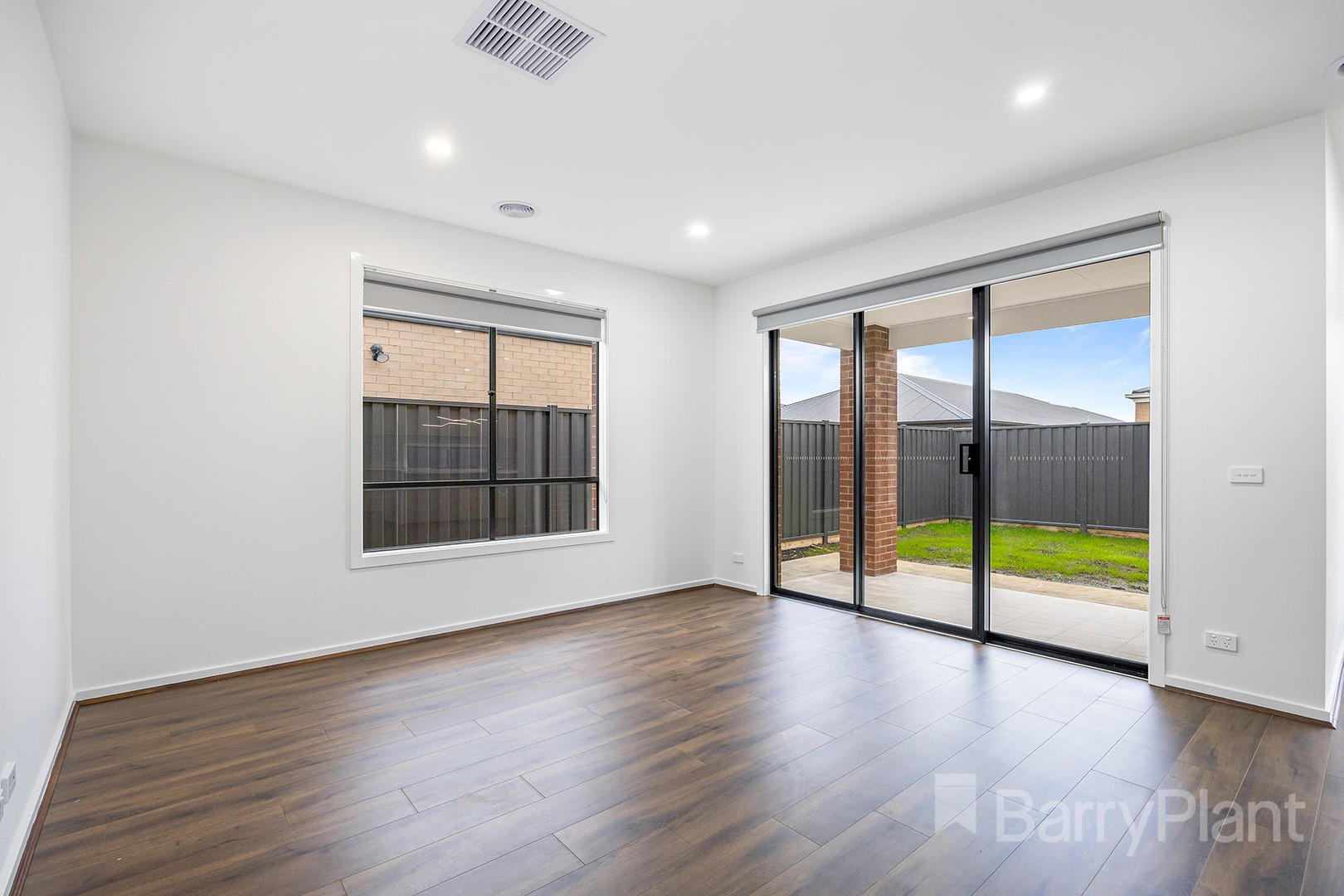 118 Willoby Drive, Alfredton, VIC 3350, Alfredton - Thumbnail 8