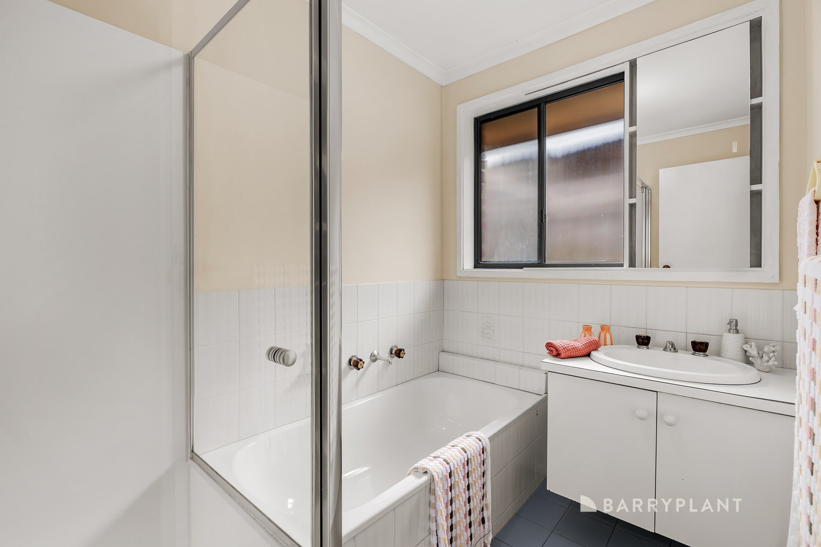 119 Centenary Drive, Mill Park, VIC 3082, Mill Park - Thumbnail 6