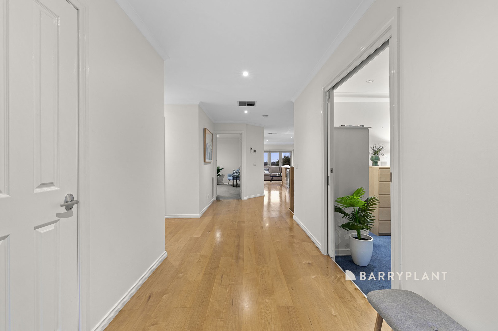 119 Montbrae Circuit, Narre Warren North, VIC 3804, Narre Warren North - Thumbnail 2