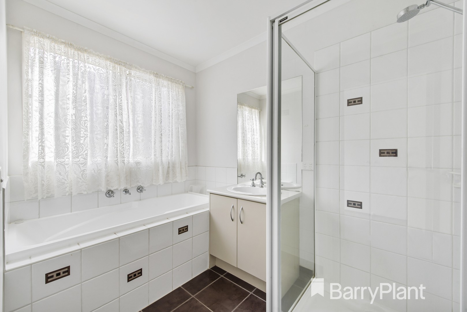 119 Rose Grange Boulevard, Tarneit, VIC 3029, Tarneit - Thumbnail 3