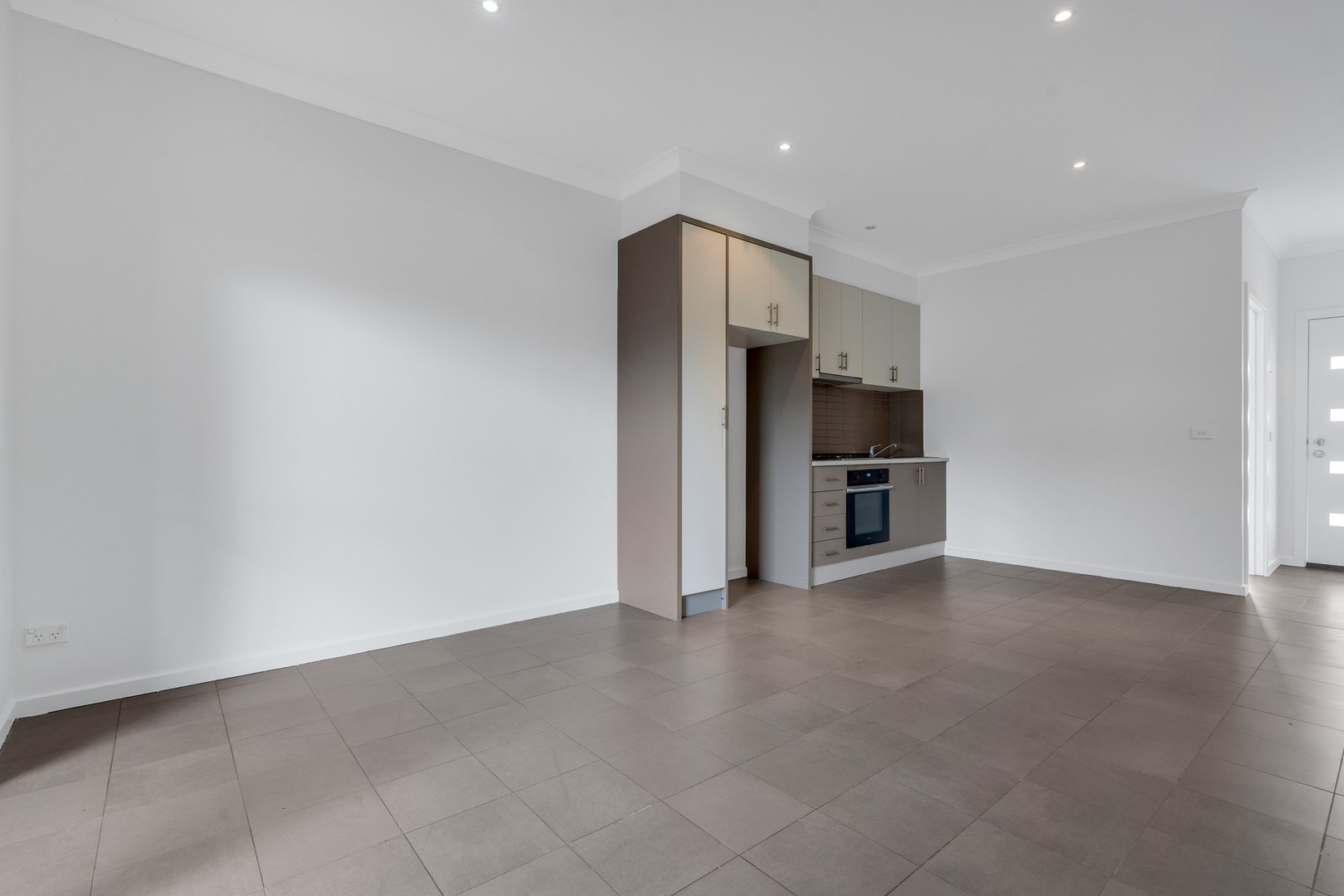 11A Ellerslie Street, Kingsbury, VIC 3083, Kingsbury - Thumbnail 5