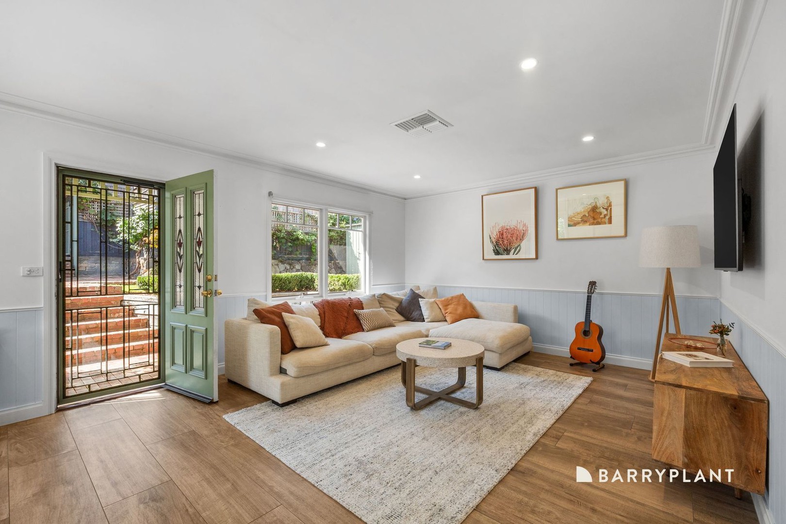 11A Lascelles Avenue, Viewbank, VIC 3084, Viewbank - Thumbnail 5