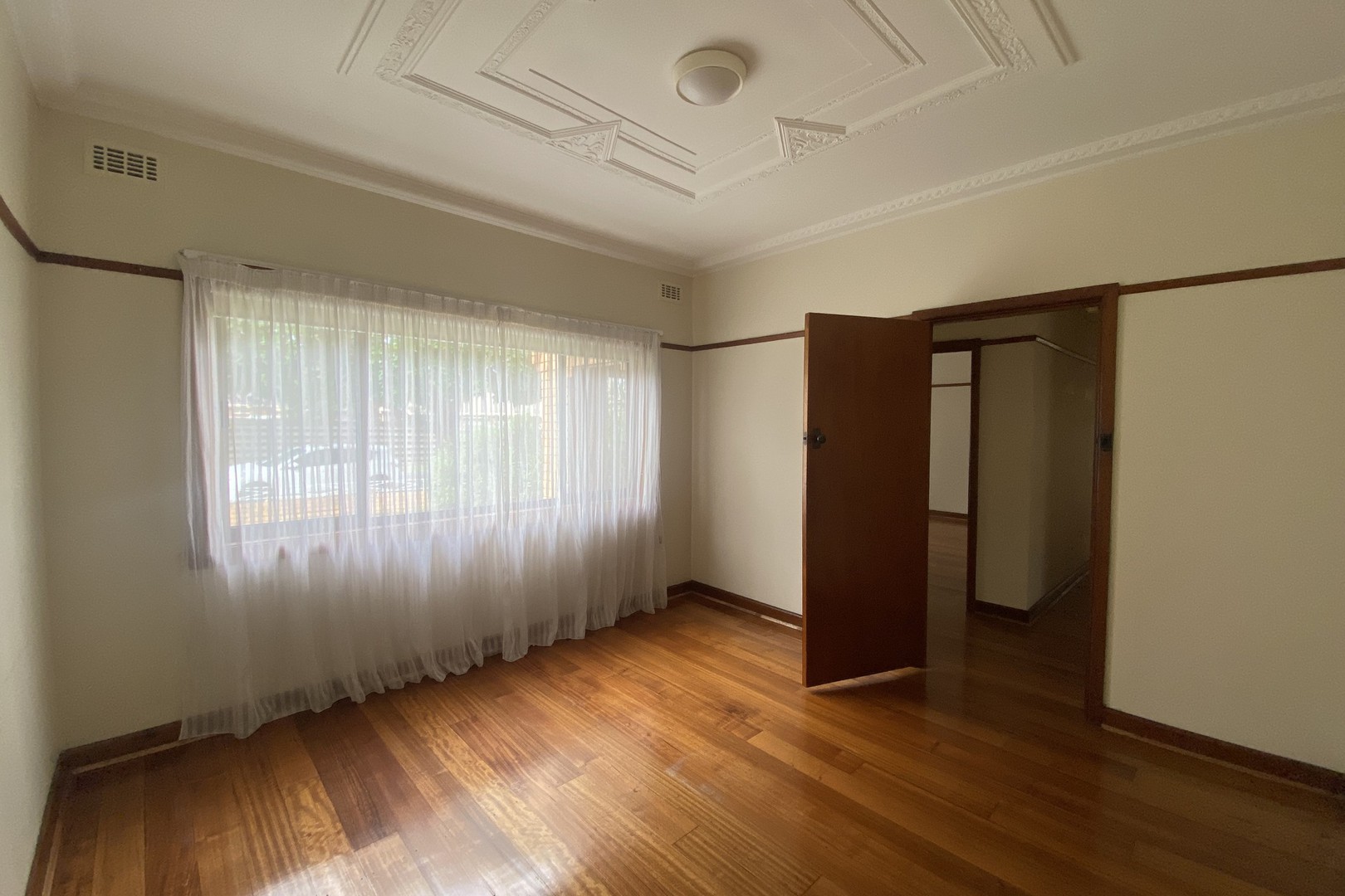 11A Sharpe Street, Reservoir, VIC 3073, Reservoir - Thumbnail 5