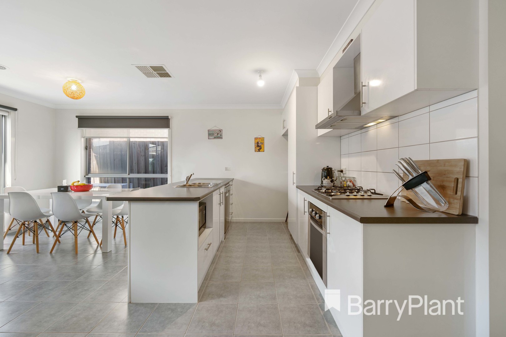 11b Bowerbird Place, Truganina, VIC 3029, Truganina - Thumbnail 5