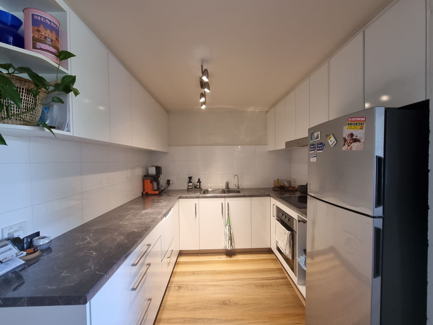 12/10-16 White StreetGlen Iris, VIC 3146  - Leased, Glen Iris - Thumbnail 3