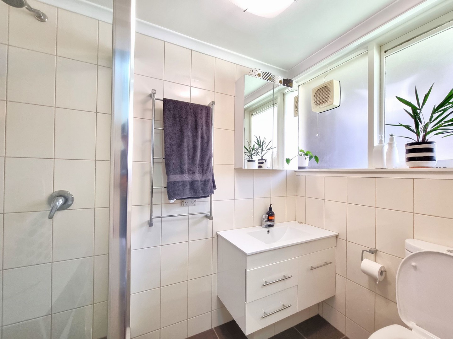 12/10-16 White StreetGlen Iris, VIC 3146  - Leased, Glen Iris - Thumbnail 4
