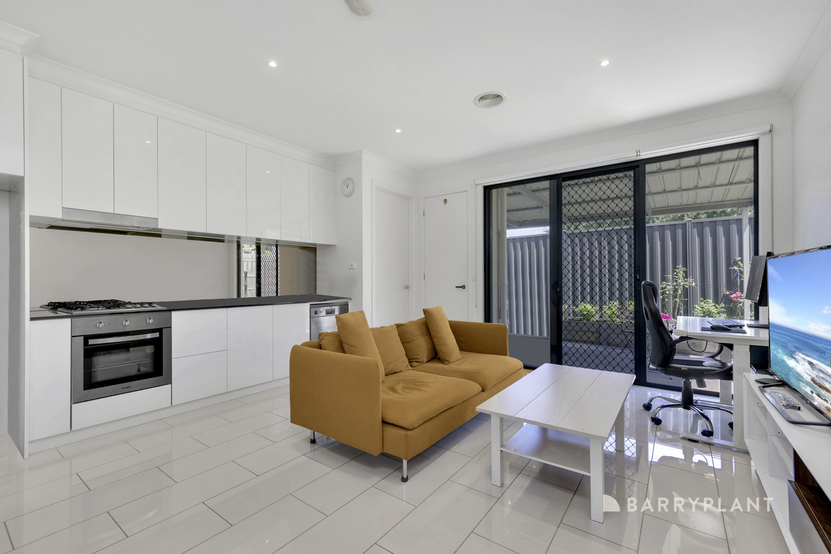 12/100 Enterprise Drive, Bundoora, VIC 3083, Bundoora - Thumbnail 2