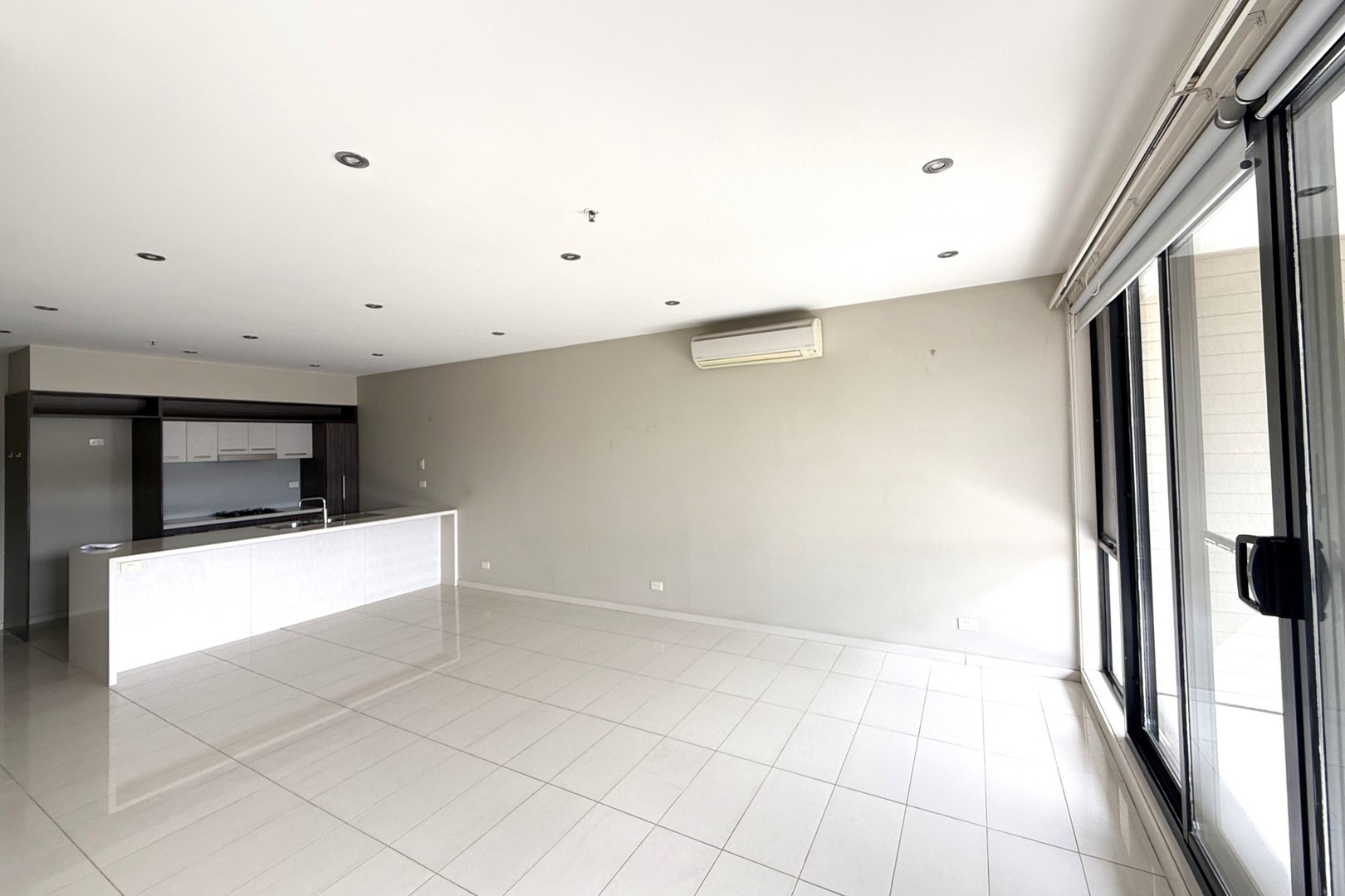 12/11 Monckton Place, Caroline Springs, VIC 3023, Caroline Springs - Thumbnail 3