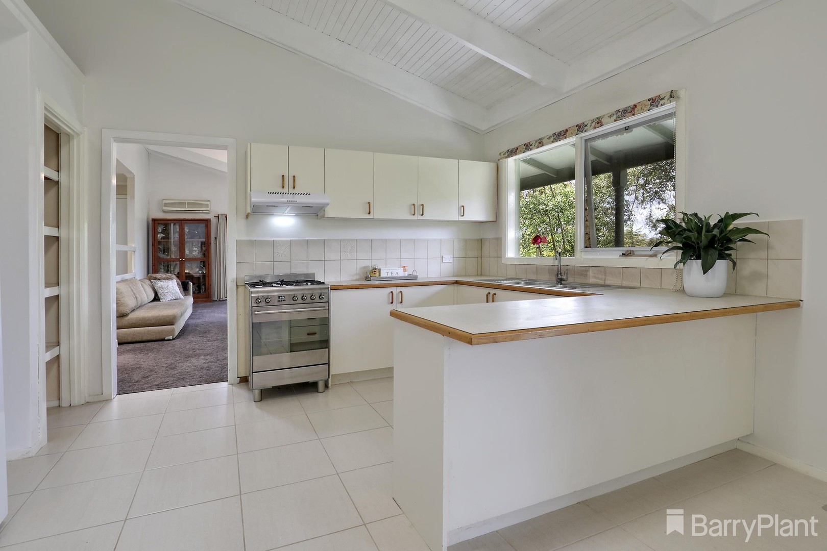 12-14 Hillside Road, Cockatoo, VIC 3781, Mernda - Thumbnail 3