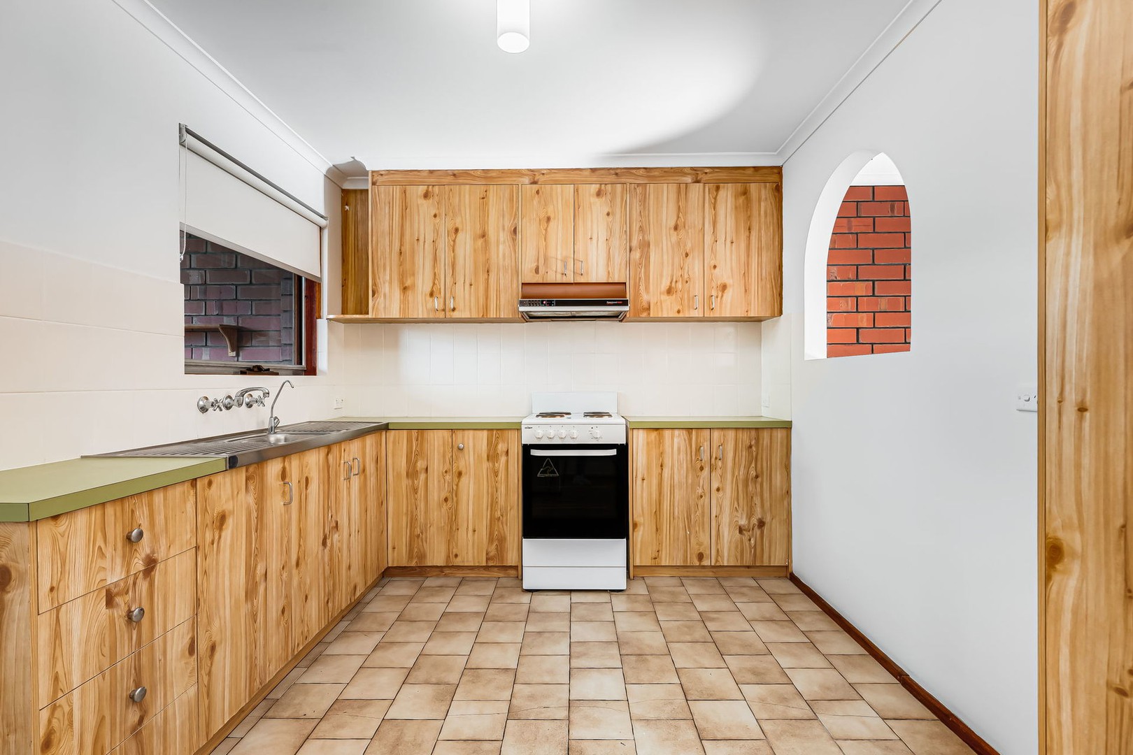 12/14 Louisa StreetMorphett Vale, SA 5162  - Leased, Morphett Vale - Thumbnail 2
