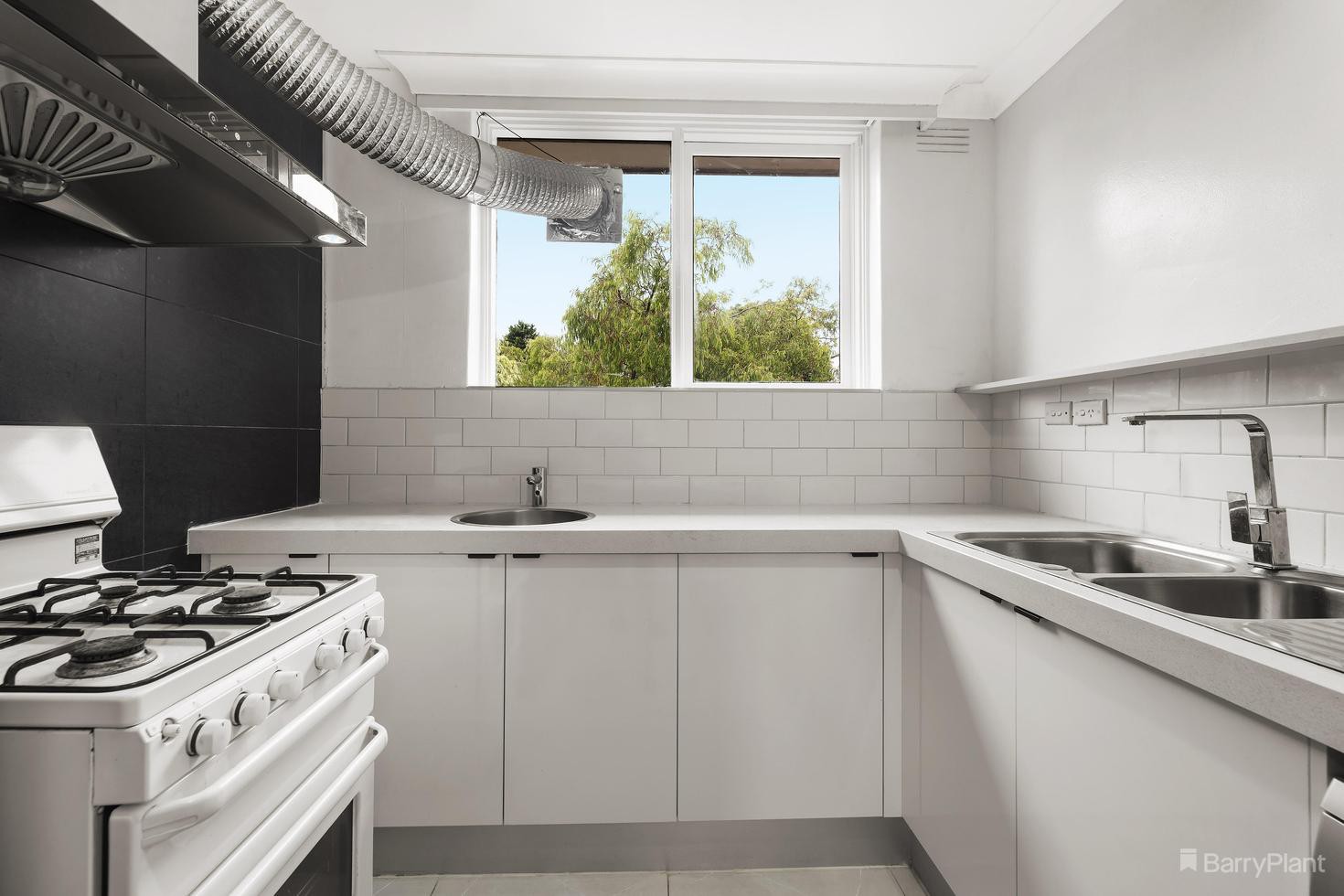 12/18 Ashted Road, Box Hill, VIC 3128, Box Hill - Thumbnail 3
