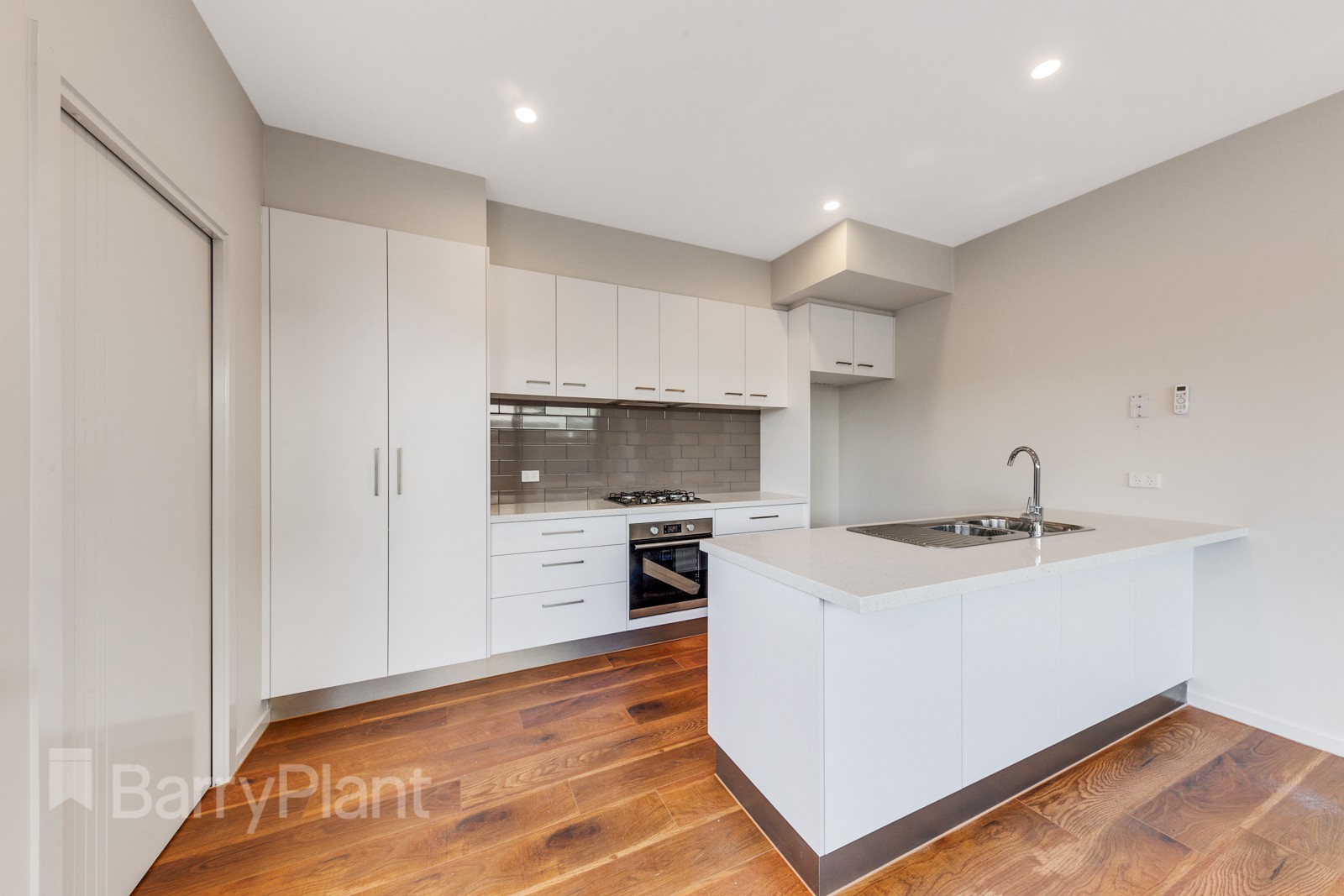 12/42 Trickey Avenue, Sydenham, VIC 3037 - Thumbnail 1 - 21/12/2021