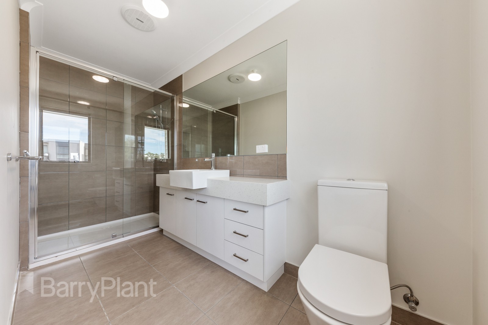 12/42 Trickey Avenue, Sydenham, VIC 3037 - Thumbnail 2 - 21/12/2021