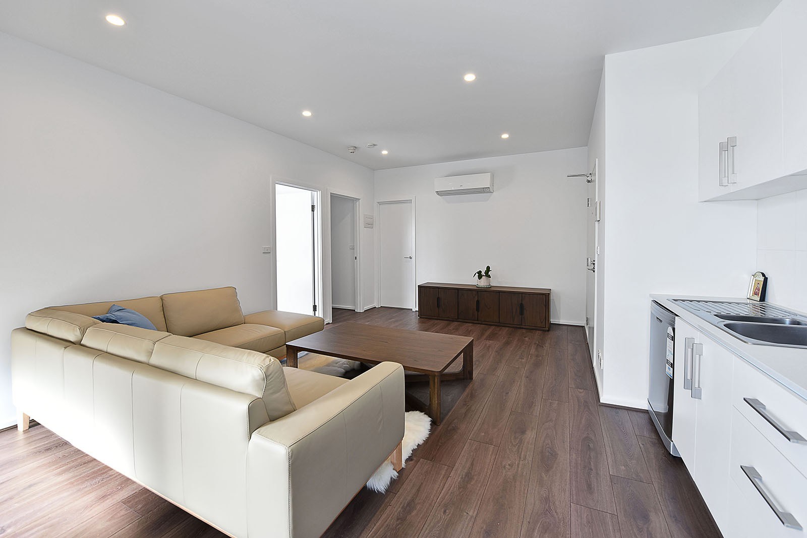 12/6 Hotham Road, Niddrie, VIC 3042, Niddrie - Thumbnail 3