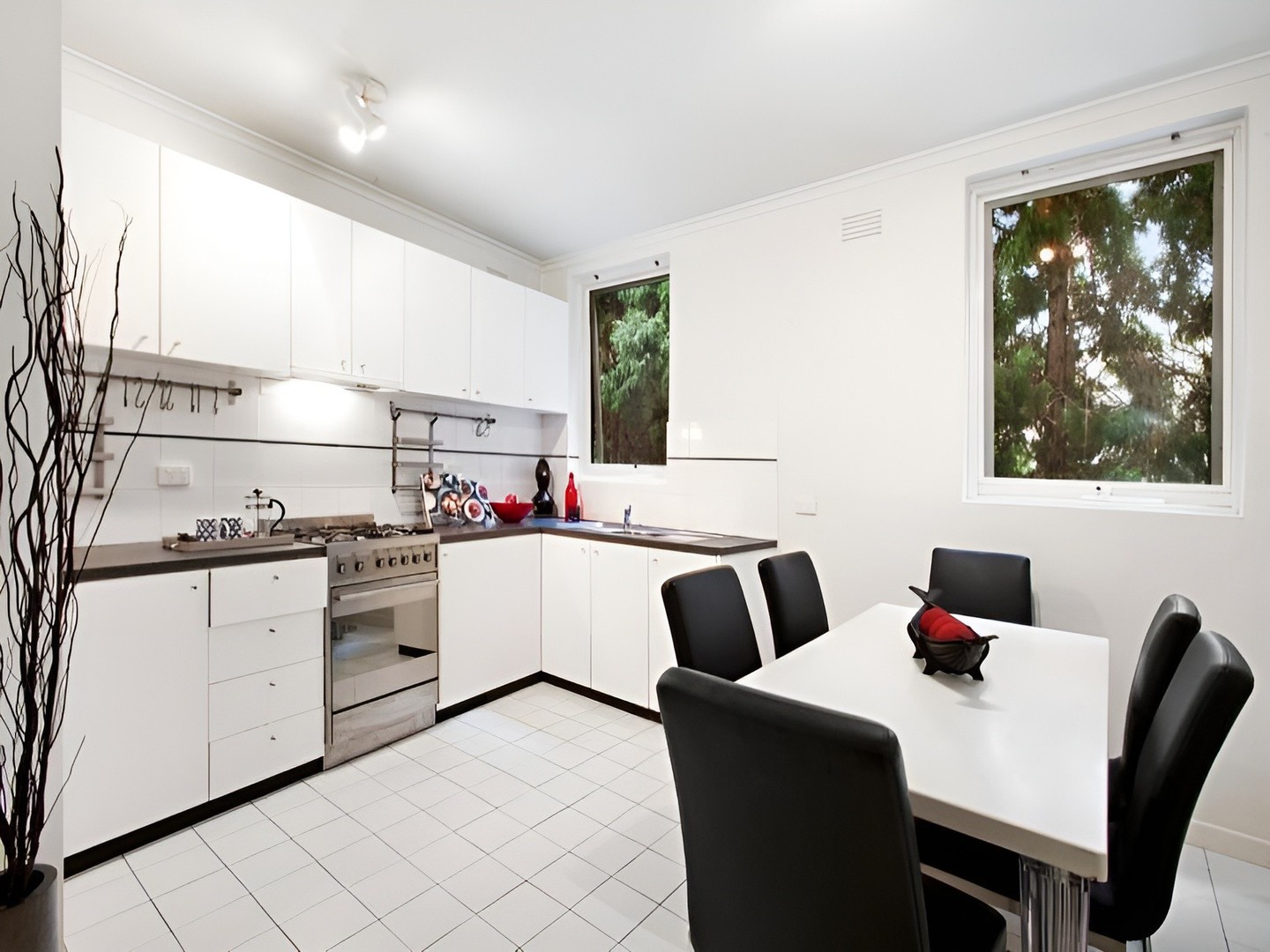 12/8 Charnwood Grove, St Kilda, VIC 3182, St Kilda - Thumbnail 2