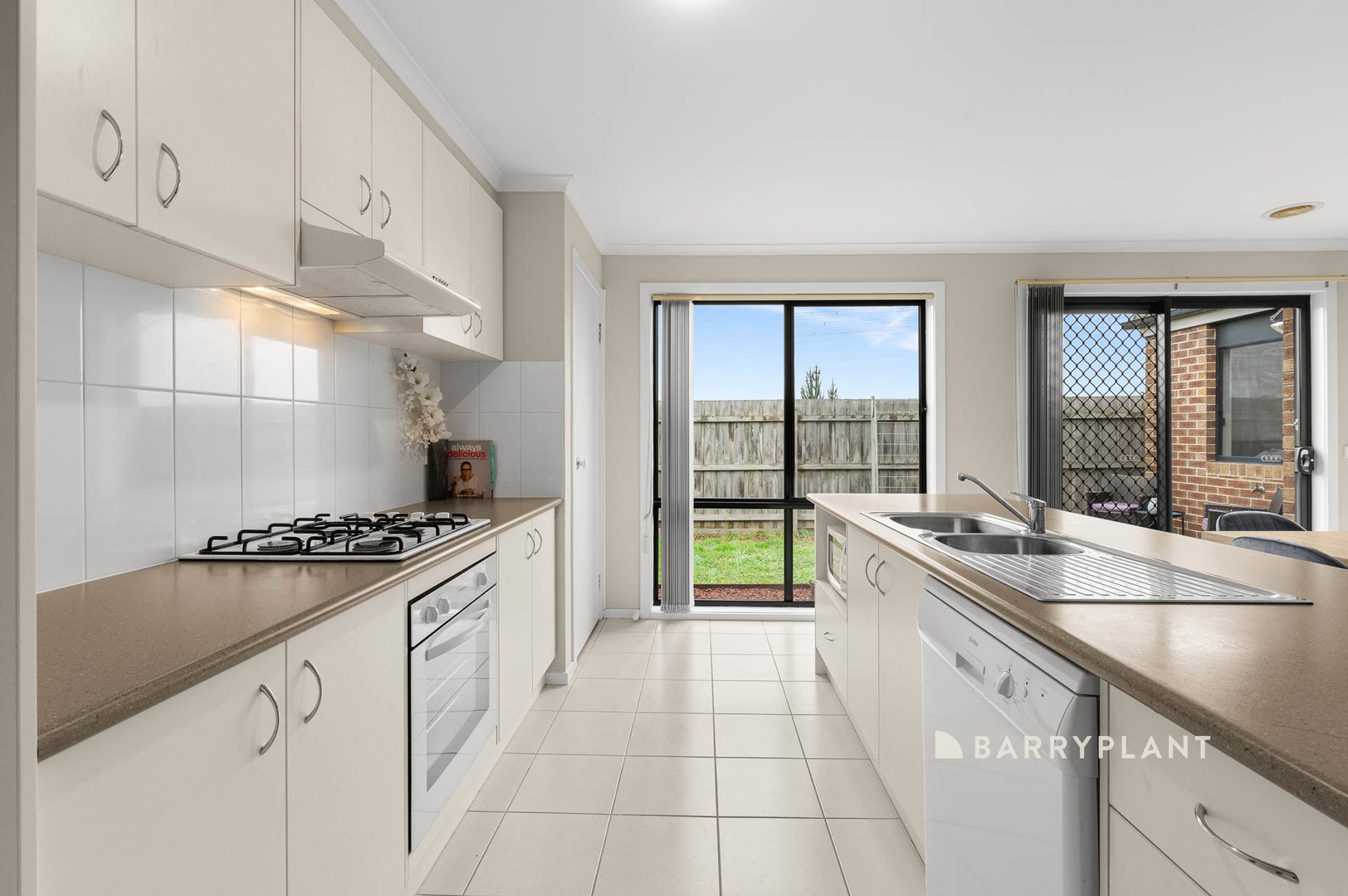 12/9 Carly Close, Narre Warren South, VIC 3805, Narre Warren South - Thumbnail 5