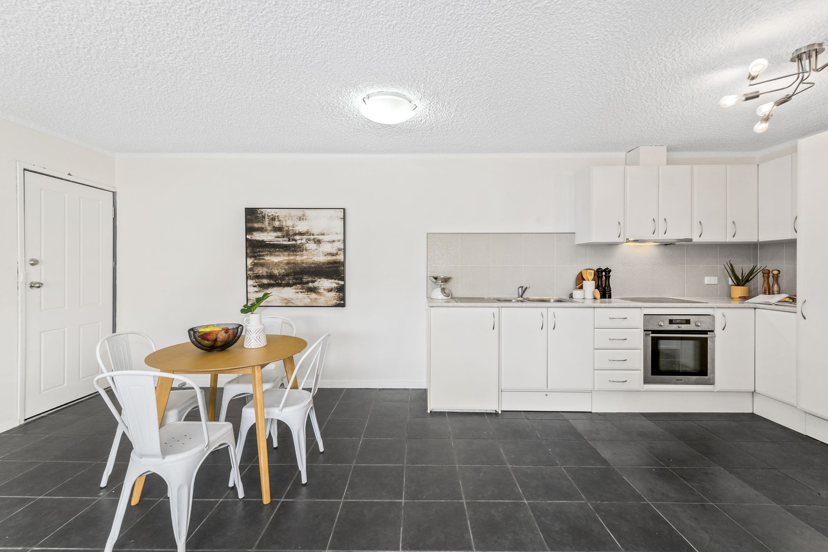 12/97-99 Raleigh Road, Maribyrnong, VIC 3032, Maribyrnong - Thumbnail 2