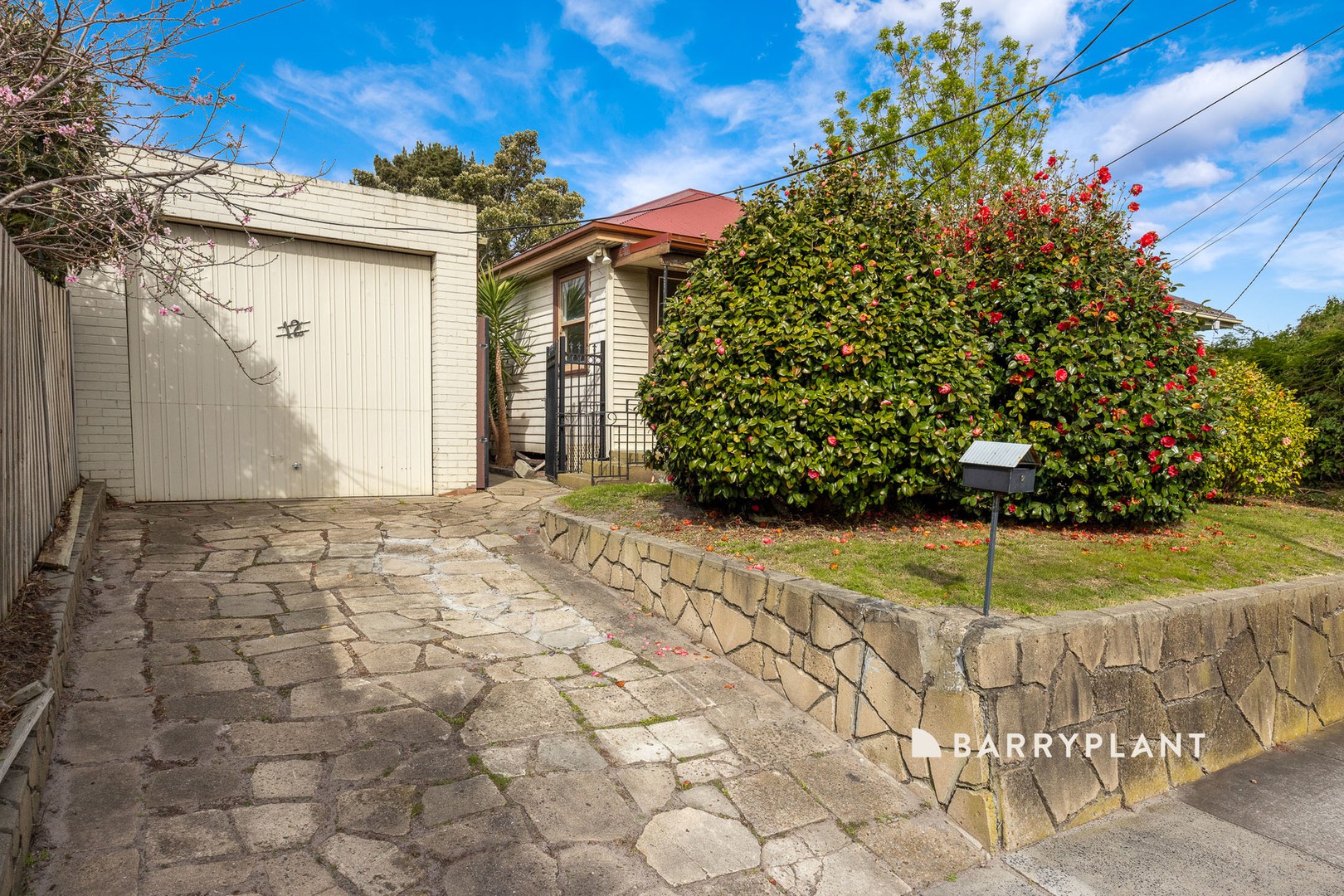 12 Addicott Street, Frankston, VIC 3199 - Thumbnail 2 - 05/09/2025