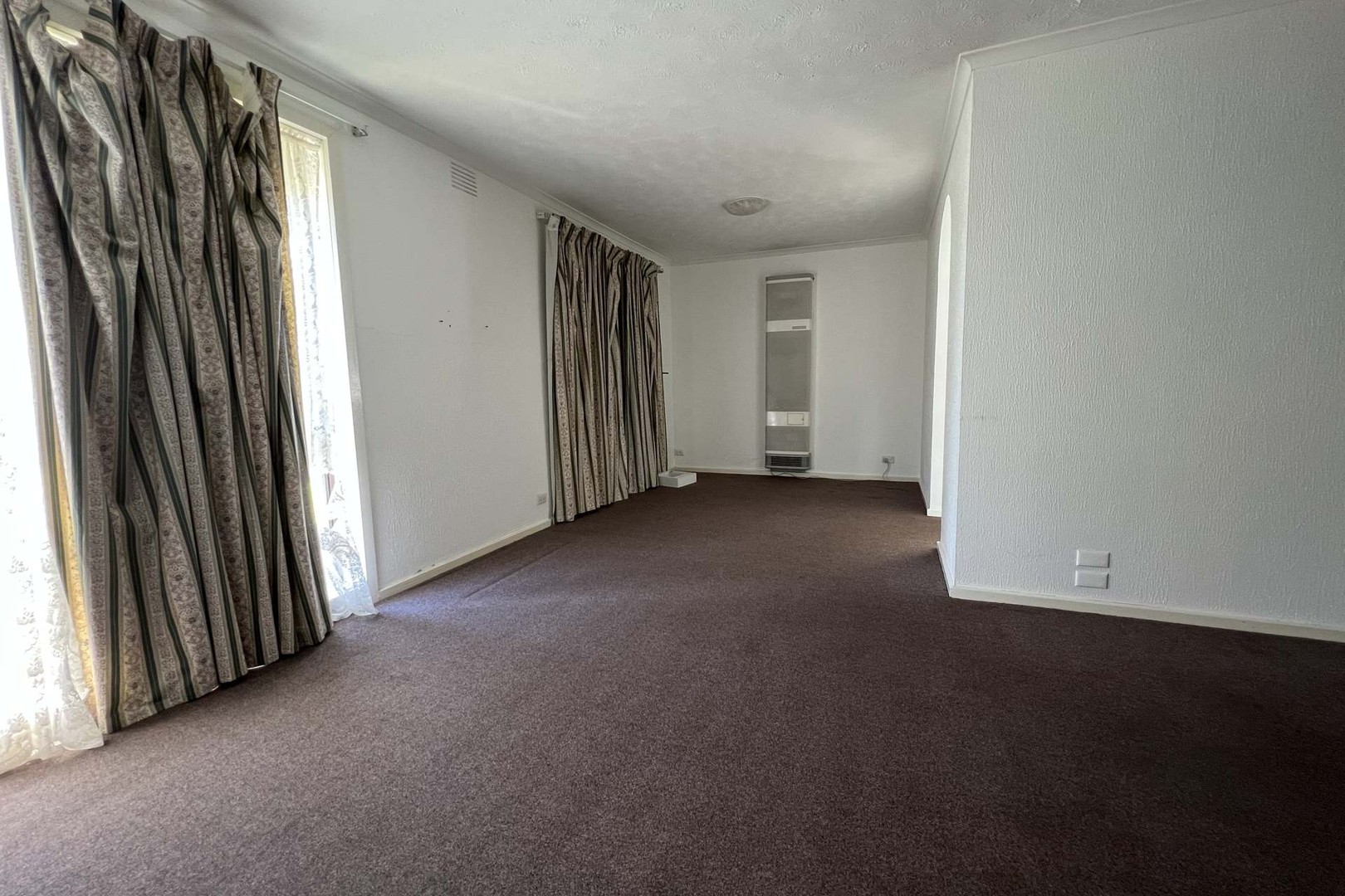 12 Aldergate Crescent, Kings Park, VIC 3021, Kings Park - Thumbnail 4